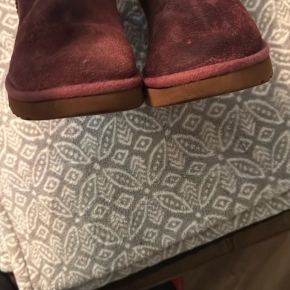 Burgundy UGG Boots size 9 - Picture 8 of 9